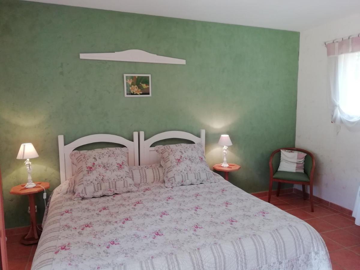 Chambre D'Hote Le Mas Des Romarins Les Arcs-sur-Argens Εξωτερικό φωτογραφία
